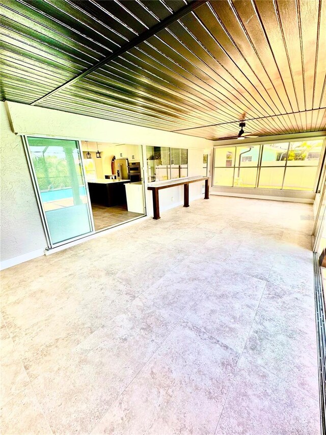 6524 Senegal Palm Way, Apollo Beach, FL 33572 - view of stable