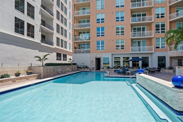 1350 Main St Unit 1703, Sarasota, FL 34236 - view of community pool