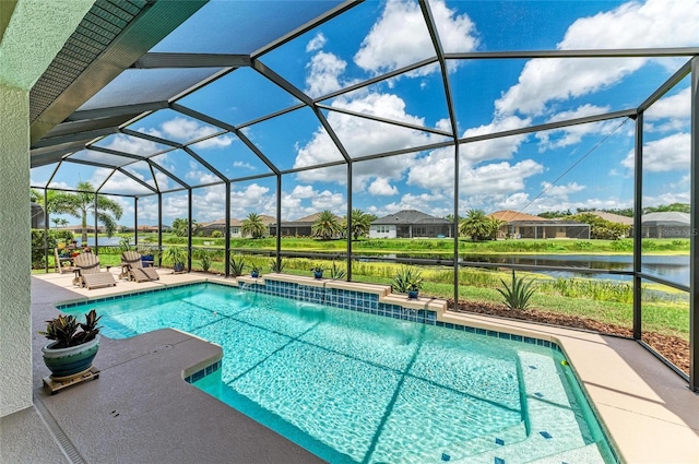 518 Chantilly Trl, Bradenton, FL 34212 - outdoor pool featuring a patio area, a water view, and a lanai