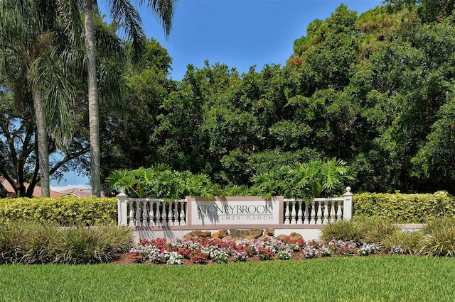 4208 Balmoral Way, Sarasota, FL 34238 - community sign featuring a lawn
