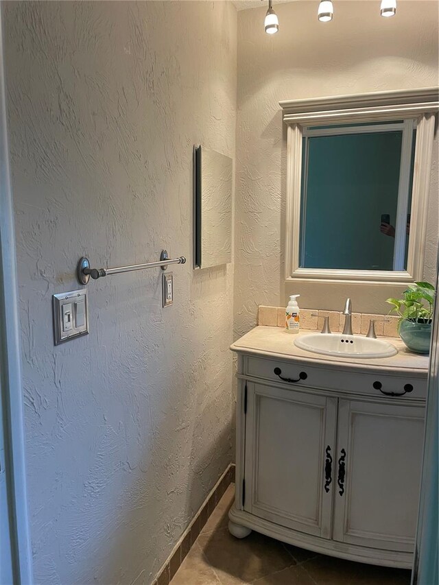 48 Dade Ave, Sarasota, FL 34232 - photo 22