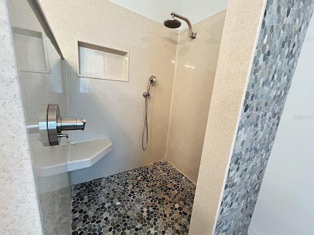 13809 18th Pl E, Bradenton, FL 34212 - bathroom with a tile shower