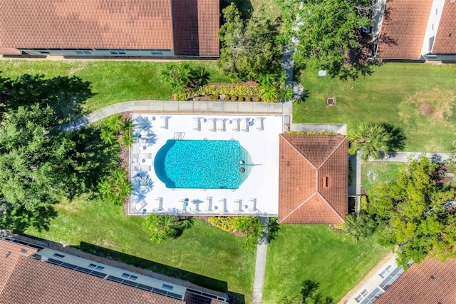 7160 Cedar Hollow Cir, Bradenton, FL 34203 - drone / aerial view of a pool