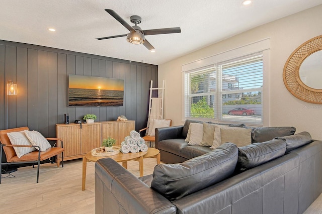 2908 Gulf Dr, Holmes Beach, FL 34217 - living area featuring light wood-style flooring, ceiling fan, and recessed lighting