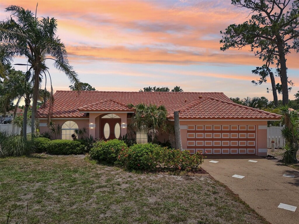 321 Sorrento Dr, Osprey, FL 34229 - photo 1