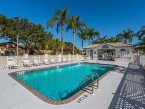4505 Kingsmere Unit 2, Sarasota, FL 34235 - community pool with a patio