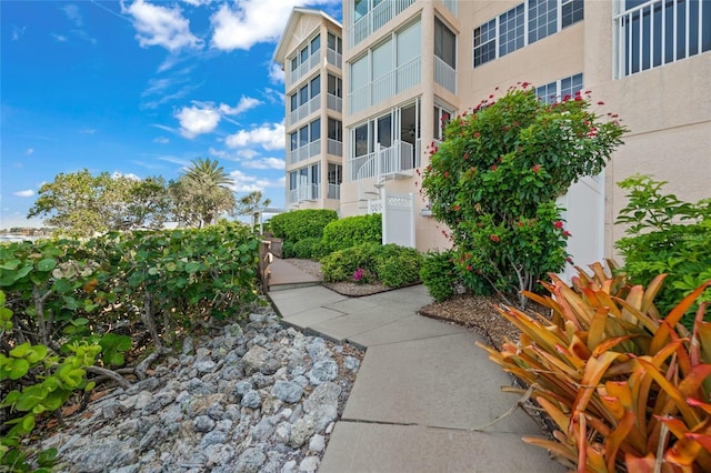1280 Dolphin Bay Way Unit 204, Sarasota, FL 34242 - view of surrounding community