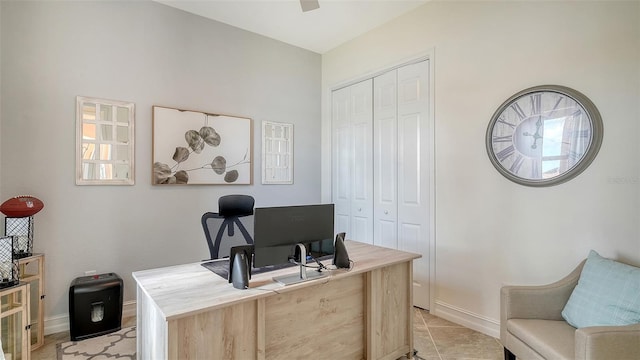 5622 Arnie Loop, Lakewood Ranch, FL 34211 - home office featuring baseboards and a ceiling fan