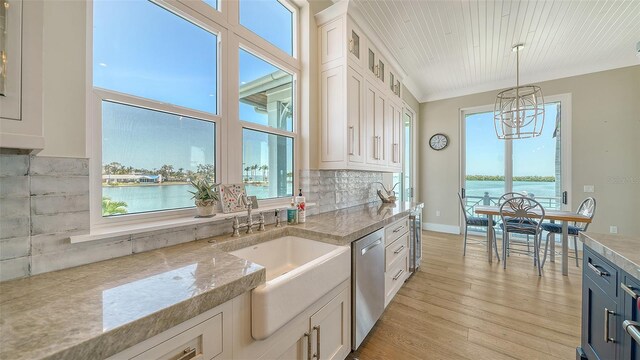 630 De Narvaez Dr, Longboat Key, FL 34228 - photo 25
