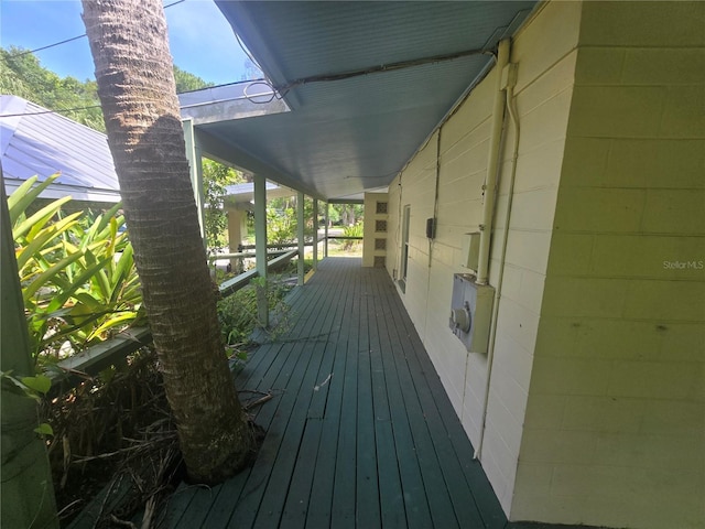 2905 Sunset Rd, Melbourne, FL 32904 - view of wooden deck