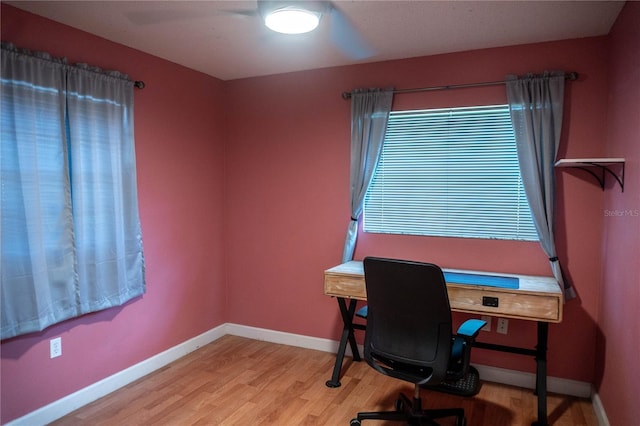 1004 65th Ave W, Bradenton, FL 34207 - office space featuring light wood-style flooring and a ceiling fan