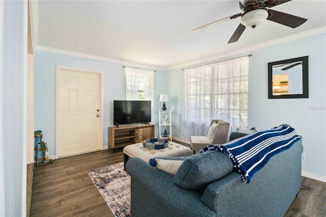 3102 SE 34th Ave, Okeechobee, FL 34974 - living room featuring ornamental molding, dark wood-style floors, baseboards, and a ceiling fan