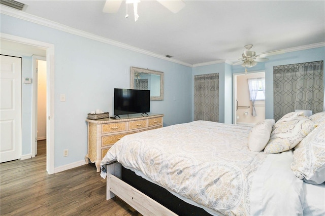 3102 SE 34th Ave, Okeechobee, FL 34974 - bedroom with dark wood-style flooring, crown molding, baseboards, and ceiling fan
