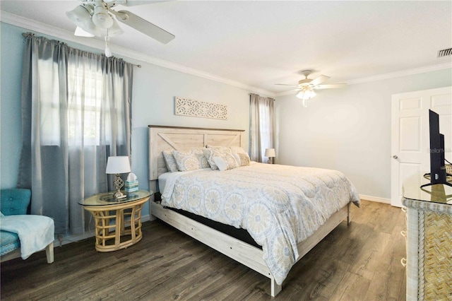 3102 SE 34th Ave, Okeechobee, FL 34974 - bedroom featuring crown molding, wood finished floors, baseboards, and a ceiling fan