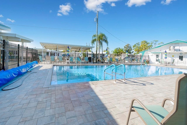 2066 Detroiter St, Sarasota, FL 34231