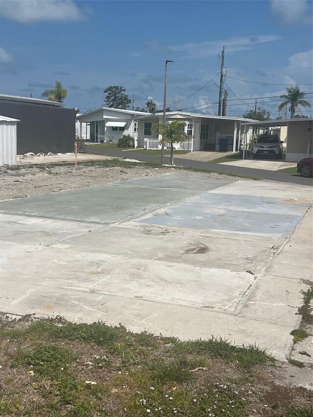 2066 Detroiter St, Sarasota, FL 34231