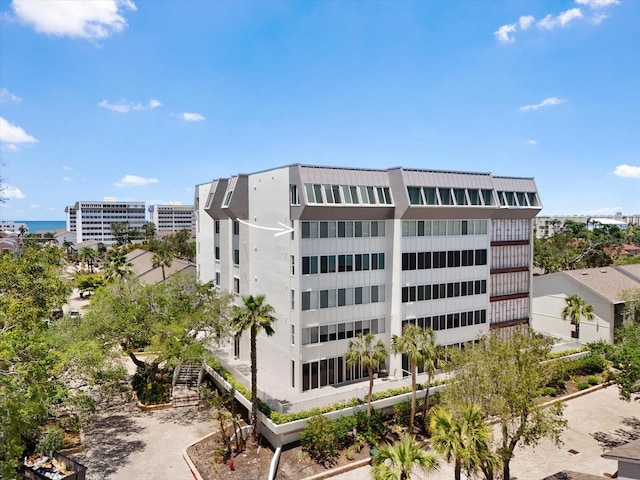 1255 E Peppertree Dr Unit 507, Sarasota, FL 34242 - view of apartment building / complex