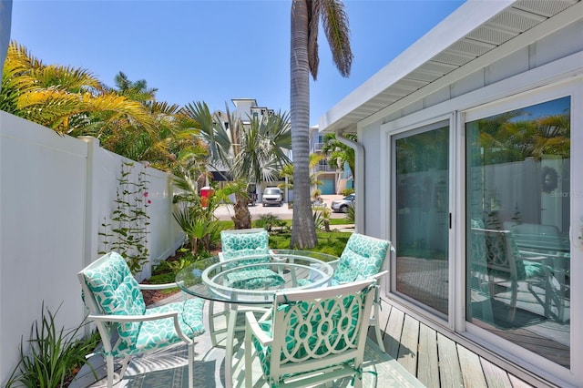 643 Calle Del Otono, Sarasota, FL 34242 - view of patio / terrace with outdoor dining space