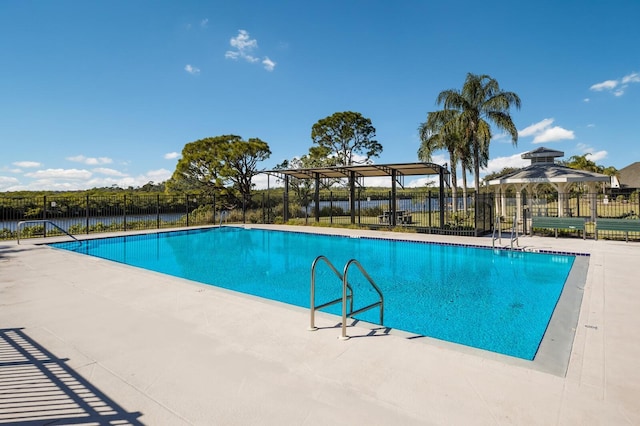 613 E 49th St E, Bradenton, FL 34208 - community pool with a gazebo and a patio area