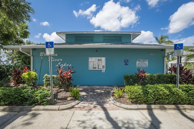 613 E 49th St E, Bradenton, FL 34208 - view of front of property