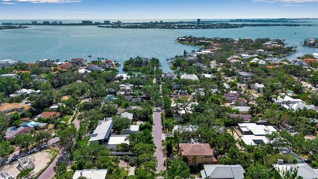 1677 Hyde Park St, Sarasota, FL 34239 - photo 2