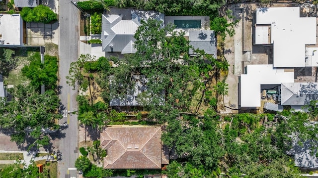 1677 Hyde Park St, Sarasota, FL 34239 - photo 3