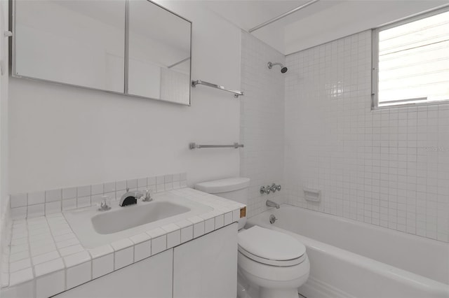 1677 Hyde Park St, Sarasota, FL 34239 - photo 25