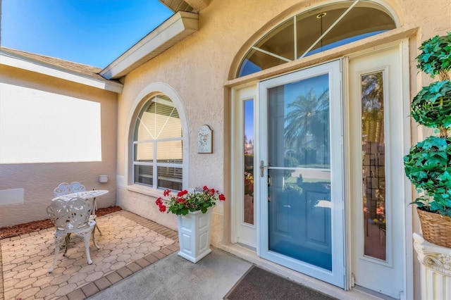 4585 Dover Street Cir E, Bradenton, FL 34203 - entrance to property featuring stucco siding