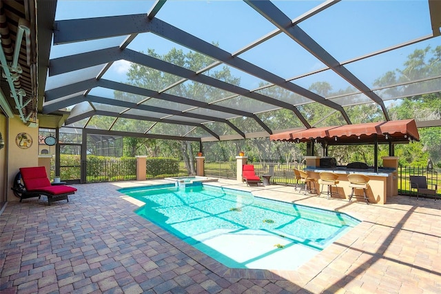2901 Little Country Rd, Parrish, FL 34219 - view of swimming pool with a patio, a lanai, and a pool with connected hot tub