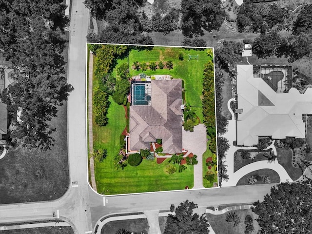7321 Hemlock Ln, Sarasota, FL 34241 - aerial view of property and surrounding area with property boundaries highlighted