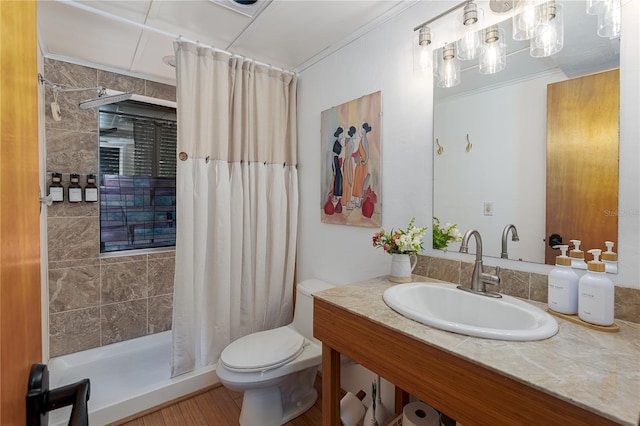 7251 Fish Farm Rd, Palmetto, FL 34221 - bathroom with toilet, a tile shower, and vanity