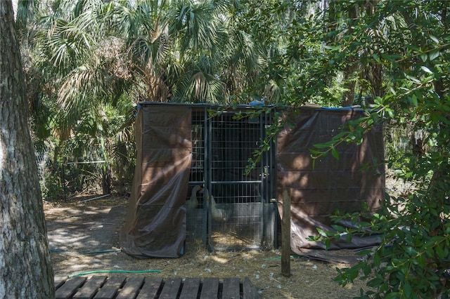 7251 Fish Farm Rd, Palmetto, FL 34221 - view of poultry coop