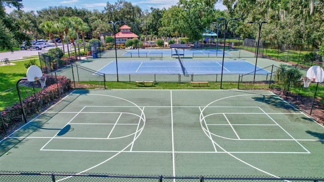 5285 Far Oak Cir, Sarasota, FL 34238 - view of sport court featuring community basketball court and view of scattered trees