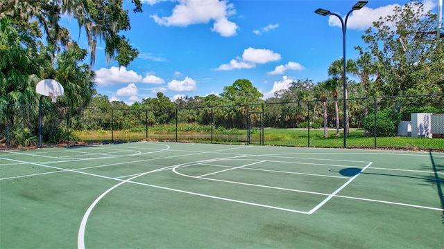 5285 Far Oak Cir, Sarasota, FL 34238 - view of basketball court featuring community basketball court