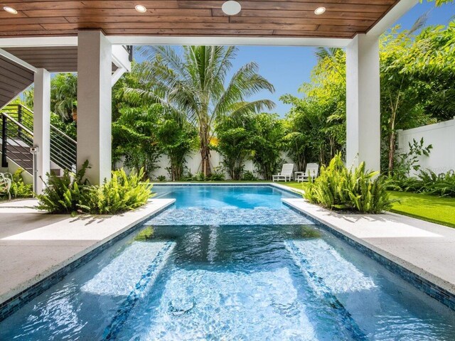 421 Alamanda Rd, Anna Maria, FL 34216 - photo 39