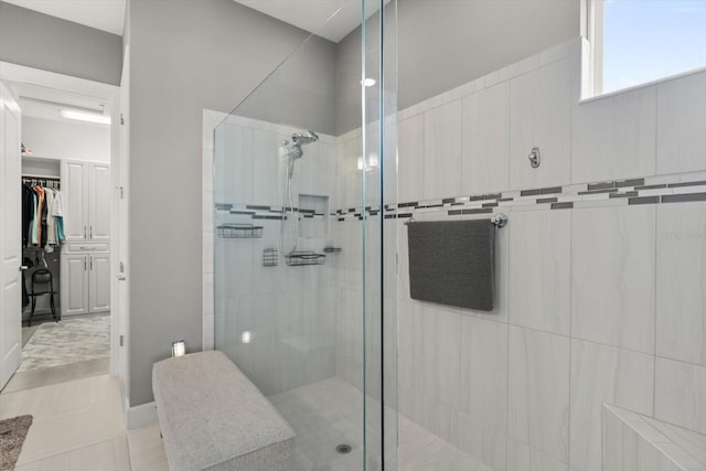 12856 Sorrento Way, Bradenton, FL 34211 - full bathroom featuring tiled shower and a walk in closet