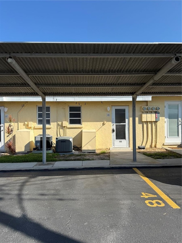 6006 Midnight Pass Rd Unit 48, Sarasota, FL 34242 - view of covered parking lot