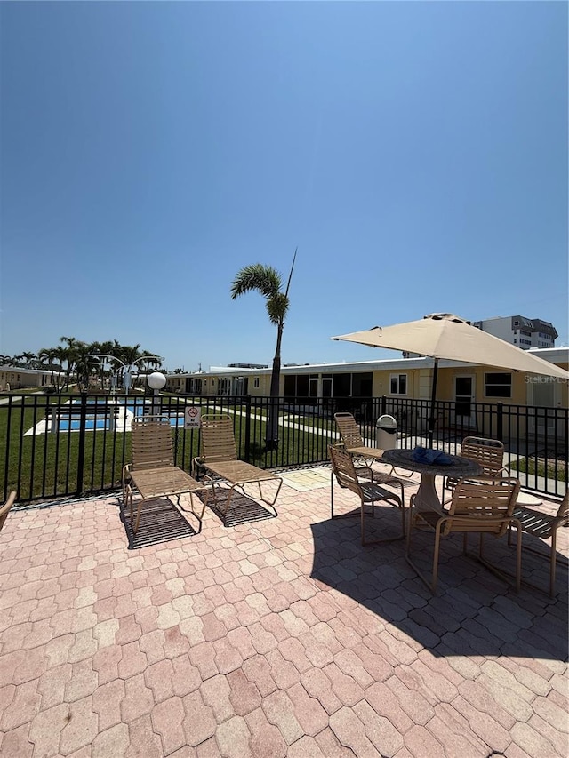 6006 Midnight Pass Rd Unit 48, Sarasota, FL 34242 - view of patio
