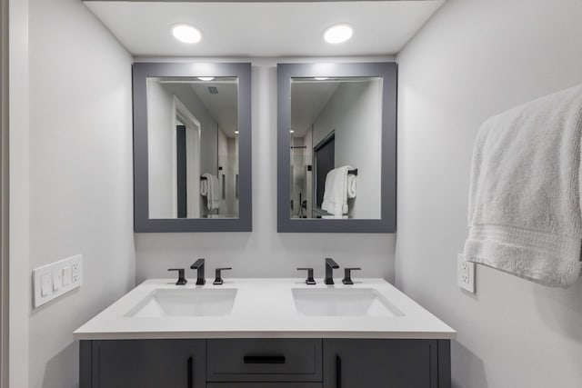 5581 Shadow Lawn Dr, Sarasota, FL 34242 - full bathroom with double vanity