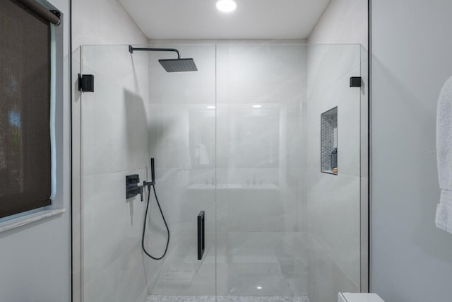 5581 Shadow Lawn Dr, Sarasota, FL 34242 - bathroom with a shower stall