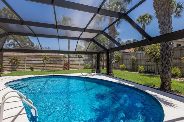 5581 Shadow Lawn Dr, Sarasota, FL 34242 - view of swimming pool featuring a fenced backyard and a lanai