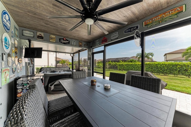 8940 Royal River Cir, Parrish, FL 34219 - sunroom / solarium featuring ceiling fan and outdoor dining space