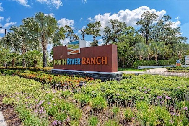 8940 Royal River Cir, Parrish, FL 34219 - view of community / neighborhood sign