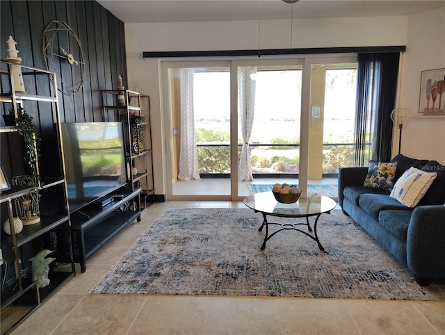 1241 Riverscape St Unit B, Bradenton, FL 34208 - view of tiled living room