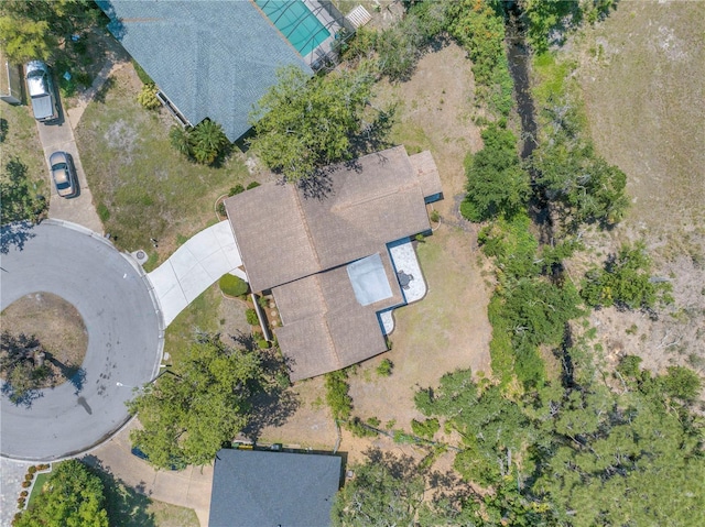 435 Whispering Oaks Ct, Sarasota, FL 34232 - drone / aerial view