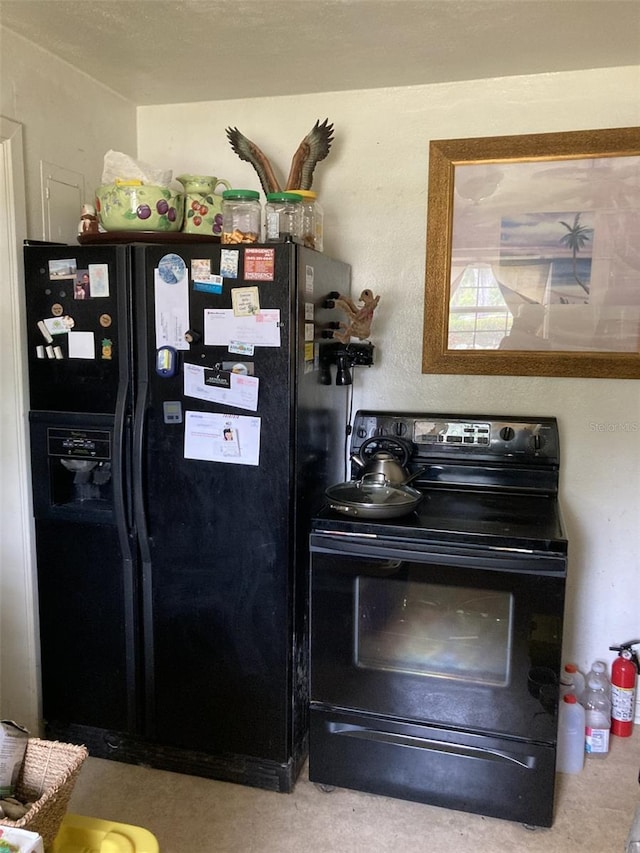 104 22nd Street Ct E, Bradenton, FL 34208 - kitchen featuring black appliances