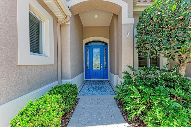 5205 88th St E, Bradenton, FL 34211 - entrance to property featuring stucco siding