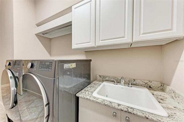 5205 88th St E, Bradenton, FL 34211 - laundry room featuring cabinet space and washer and clothes dryer