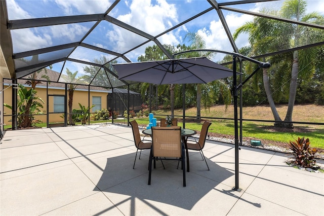 11794 Forest Park Cir, Bradenton, FL 34211 - view of patio / terrace with outdoor dining area and a lanai