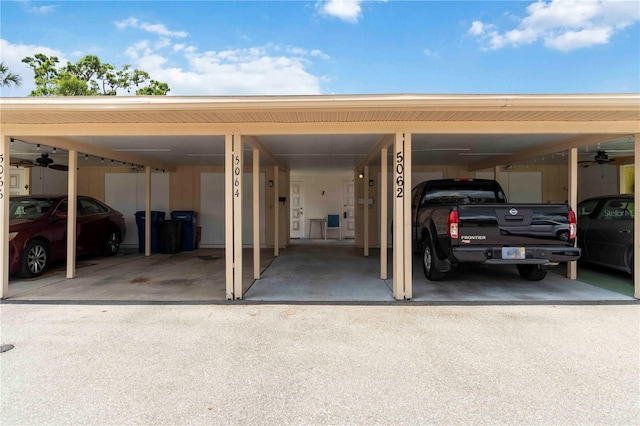 5062 White Oak Ct, Bradenton, FL 34207 - view of parking